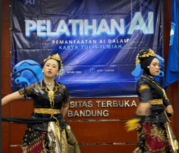 Tari tradisional pembukaan pelatihan AI UT Bandung