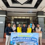 Direktur UT Bandung melepas mahasiswa KKN Internasional ISCE 2026