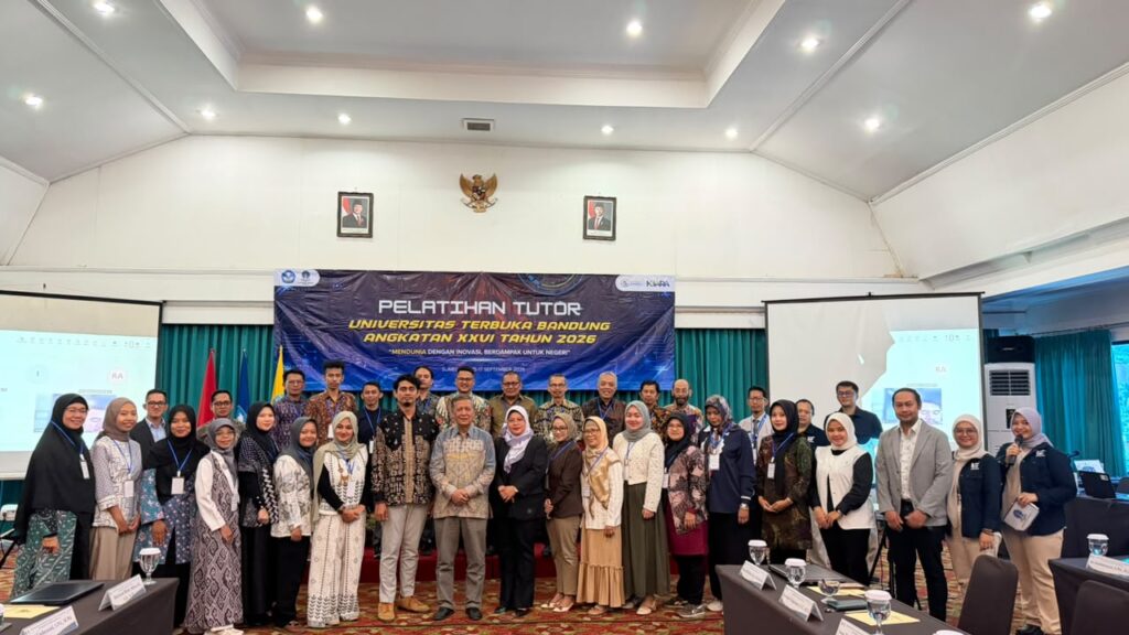 Pemaparan Direktur UT Bandung mengenai Penguatan Kualitas PJJ