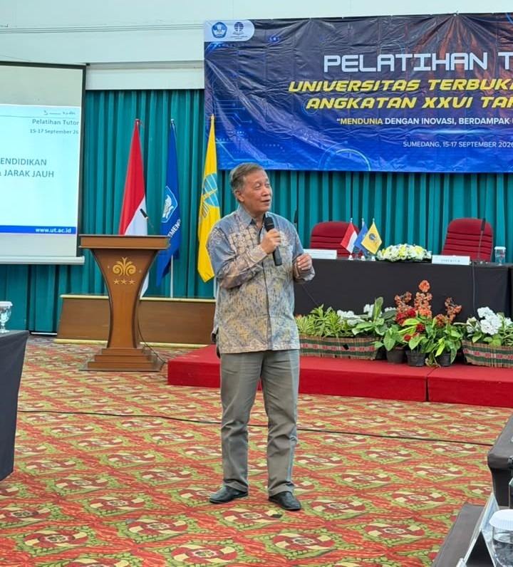 Pemaparan Direktur UT Bandung mengenai Penguatan Kualitas PJJ